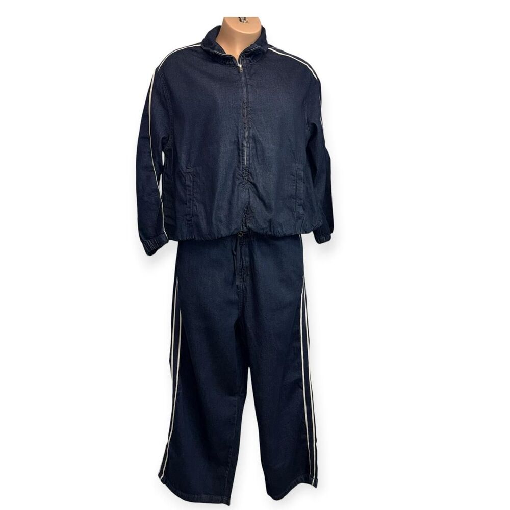 Torrid Denim Bomber Jacket & Wide-Leg Pants Two-Piece Set Size 1 NWT